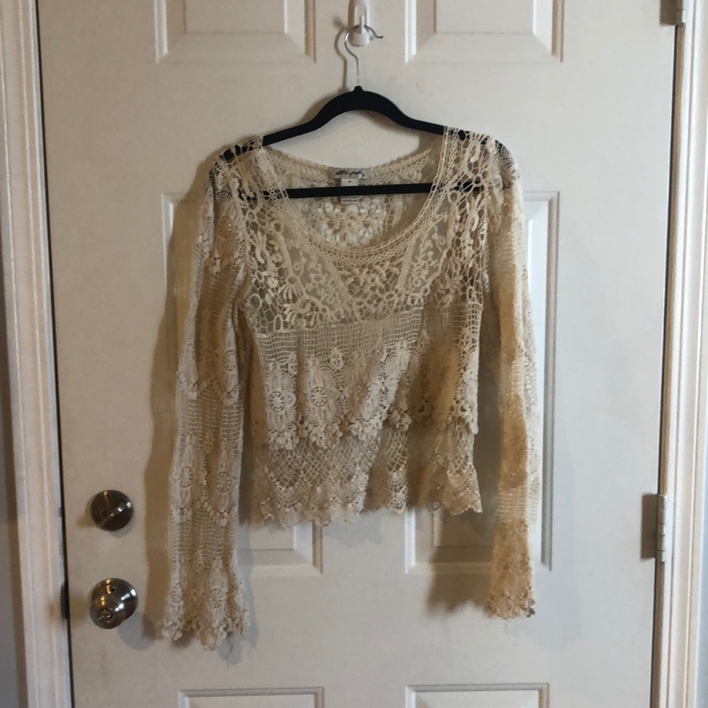 gently worn, great over a swim top!